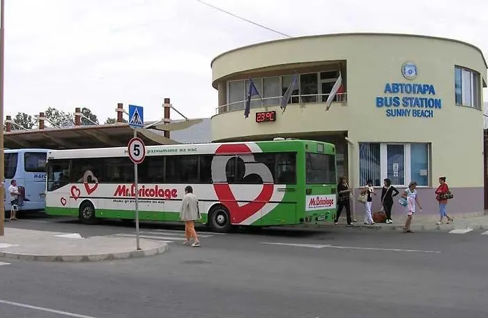 Ashton Hall - Sonnenstrand - Ost דירה סאני ביץ'