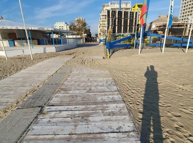 Ashton Hall - Sonnenstrand - Ost Sunny Beach