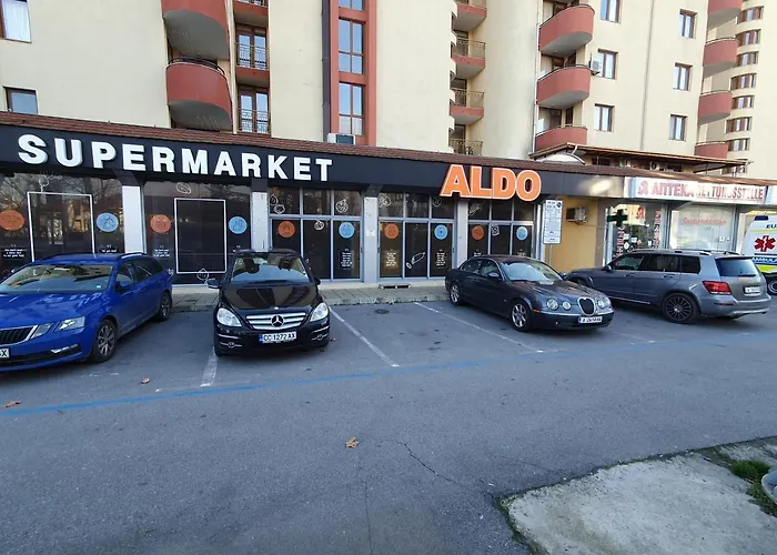 Ashton Hall - Sonnenstrand - Ost Daire Sunny Beach